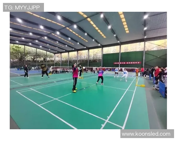 重庆羽毛球队与武汉羽毛球队赛后状态分析与复盘总结